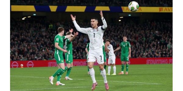 Cristiano Ronaldo recebeu o seu primeiro cartão vermelho pela seleção portuguesa